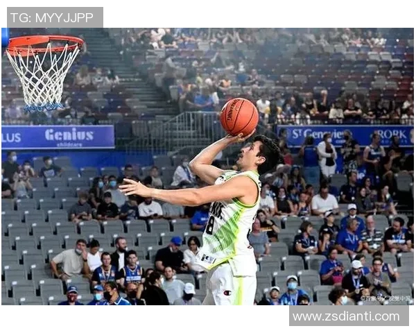 墨尔本联队迎战野猫期待一场精彩绝伦的足球盛宴